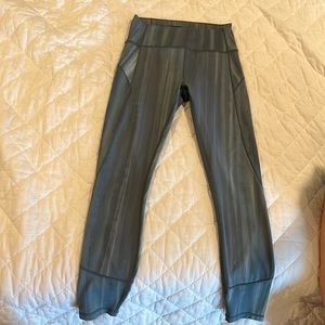 Lululemon In Movement Legginf 7/8 Length size 6